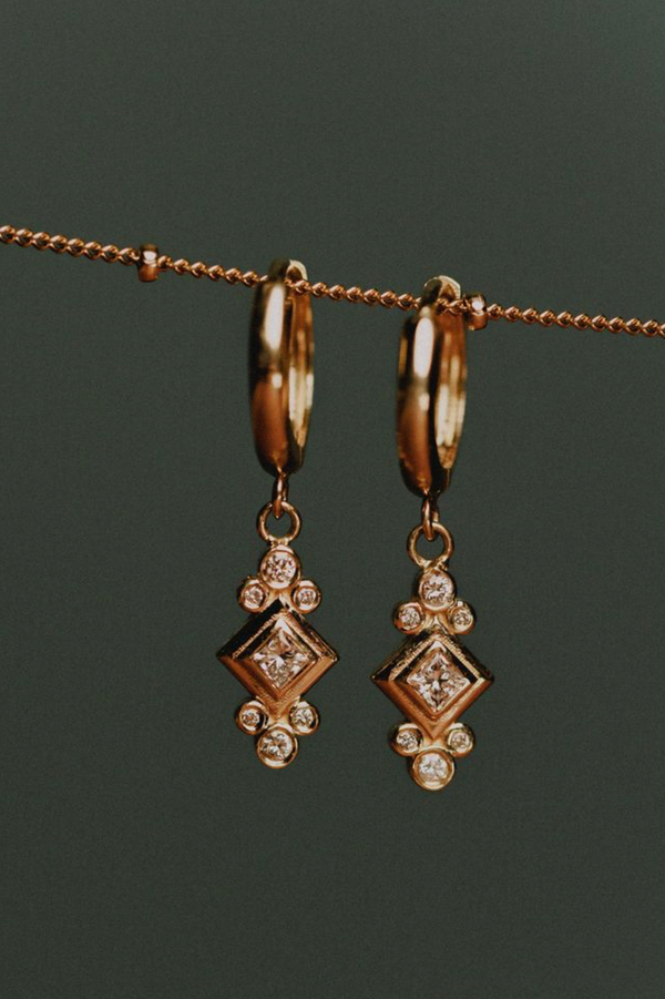 White Diamond Iria Earrings